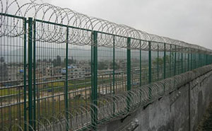 市政围栏:道路护栏在我们的生活中起着重要作用