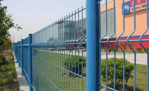 广东体育场围栏价格：围栏在学校体育场有什么(图1)